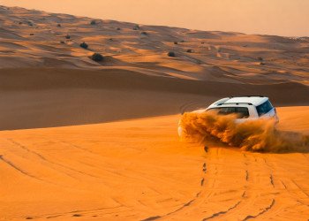 Dubai & UAE Tour